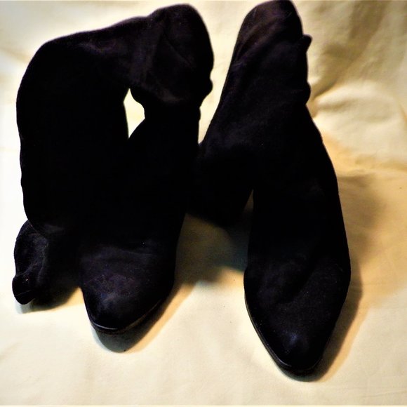 ~ SUEDE *** BOOTS *** 8 ~ Any Season - NEXT TO NEW - Picture 2 of 3
